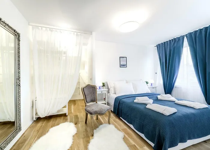 Superior Central Stay